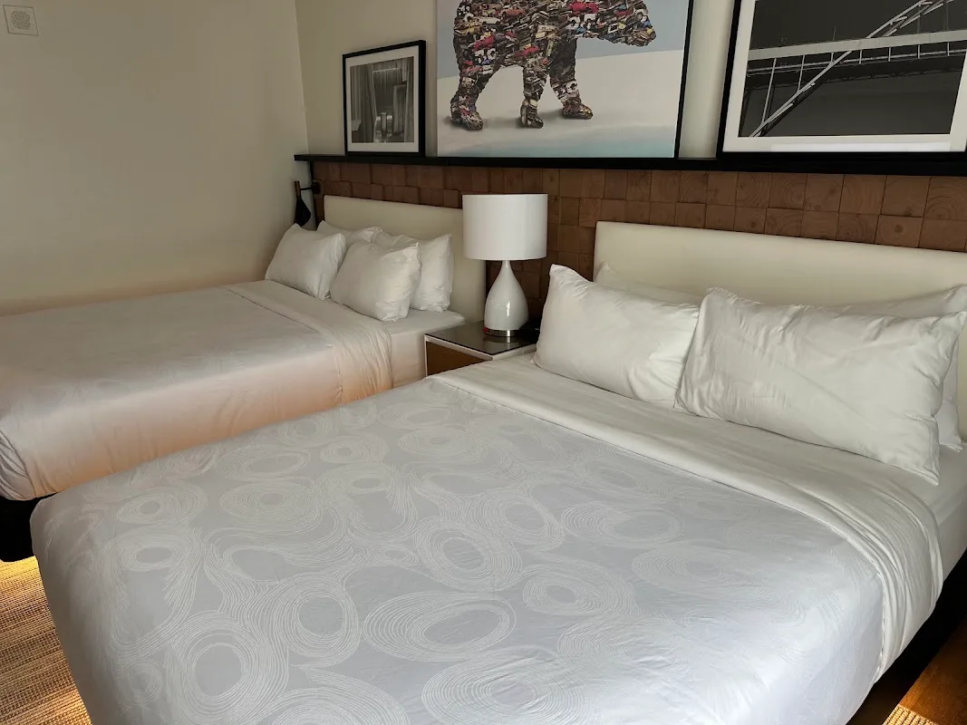 The Bidwell Marriott Portland 4