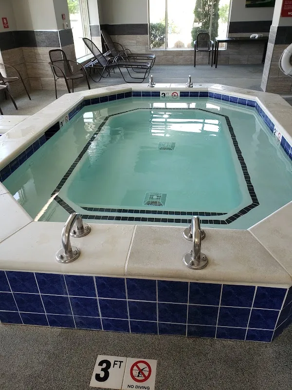 Drury Inn & Suites Huntsville at the Space & Rocket Center 3