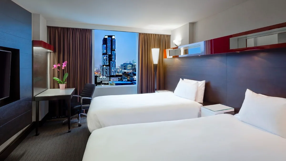 Hyatt Regency Toronto 2