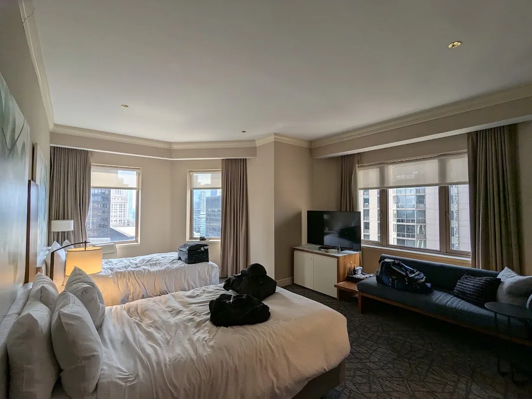 Fairmont Chicago, Millennium Park 2