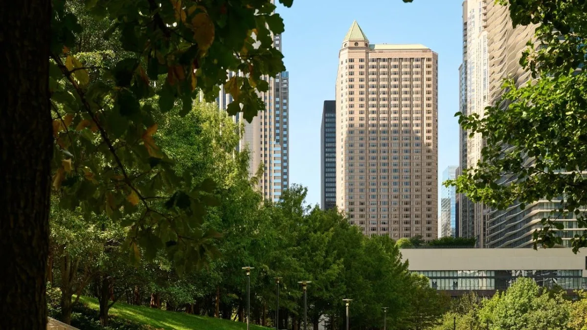 Fairmont Chicago, Millennium Park 5