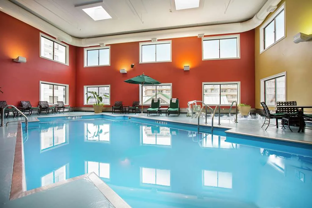 DoubleTree by Hilton Hotel Chicago O'Hare Airport - Rosemont 3