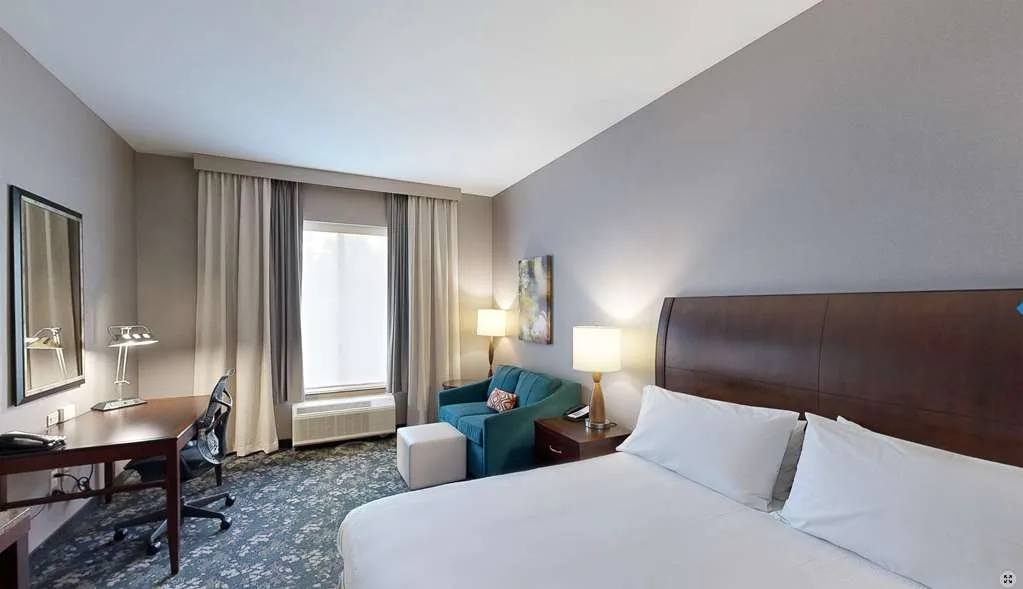 Hilton Garden Inn Detroit/Novi 2