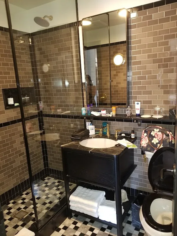 San Francisco Proper Hotel 3