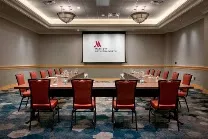 Thirteen versatile meeting rooms