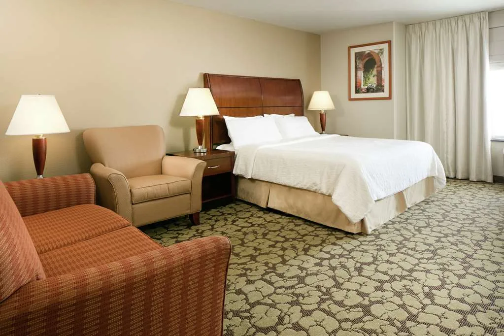 Hilton Garden Inn Omaha West 5