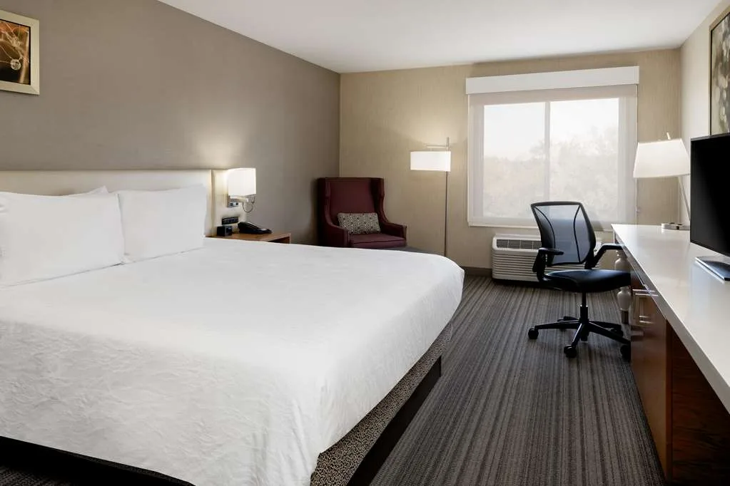 Hilton Garden Inn Roseville 5