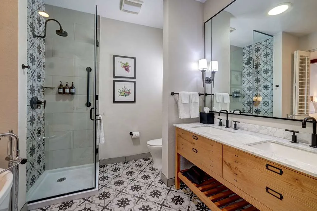 The Lodge at Healdsburg 4