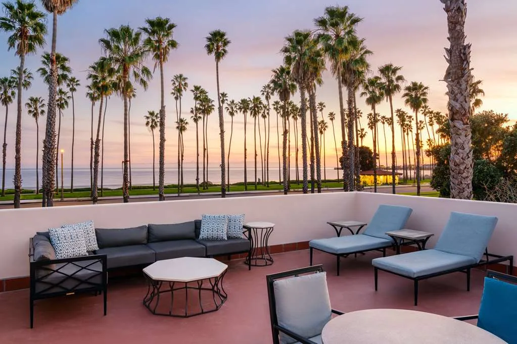 Hilton Santa Barbara Beachfront Resort 5