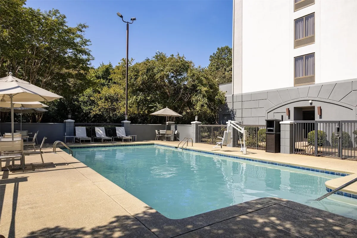 Hyatt Place Charlotte Airport/Lake Pointe 3