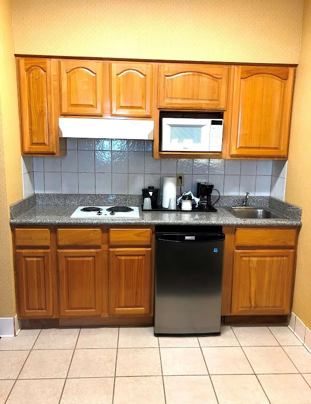 Country Inn & Suites by Radisson, San Jose International Airport, CA 5