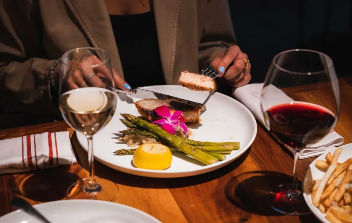 Local Kitchen & Wine Merchant Restaurant 4