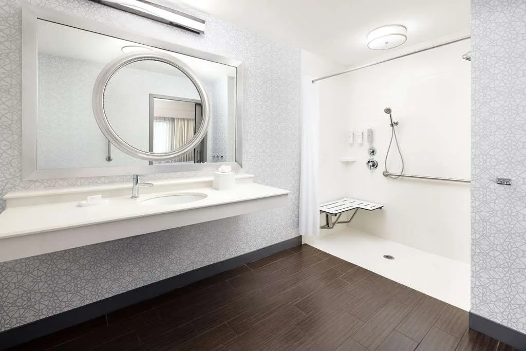Hampton Inn & Suites Napa 4
